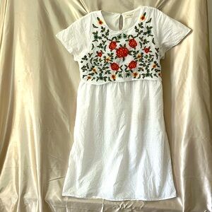 Roolee MOM White Dress with Floral Embroidery